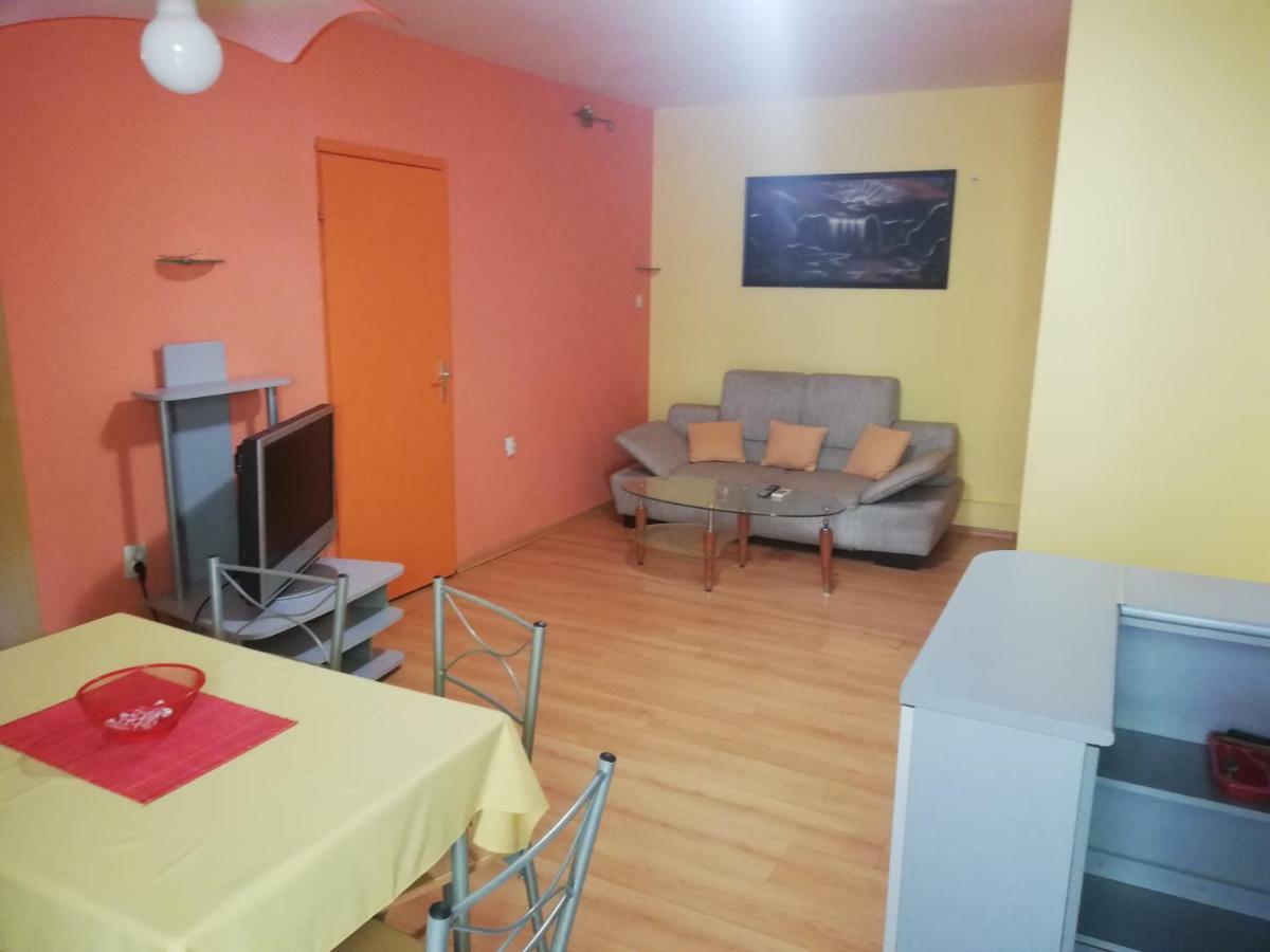 Лукс Апартамент Stara Zagora Exterior foto